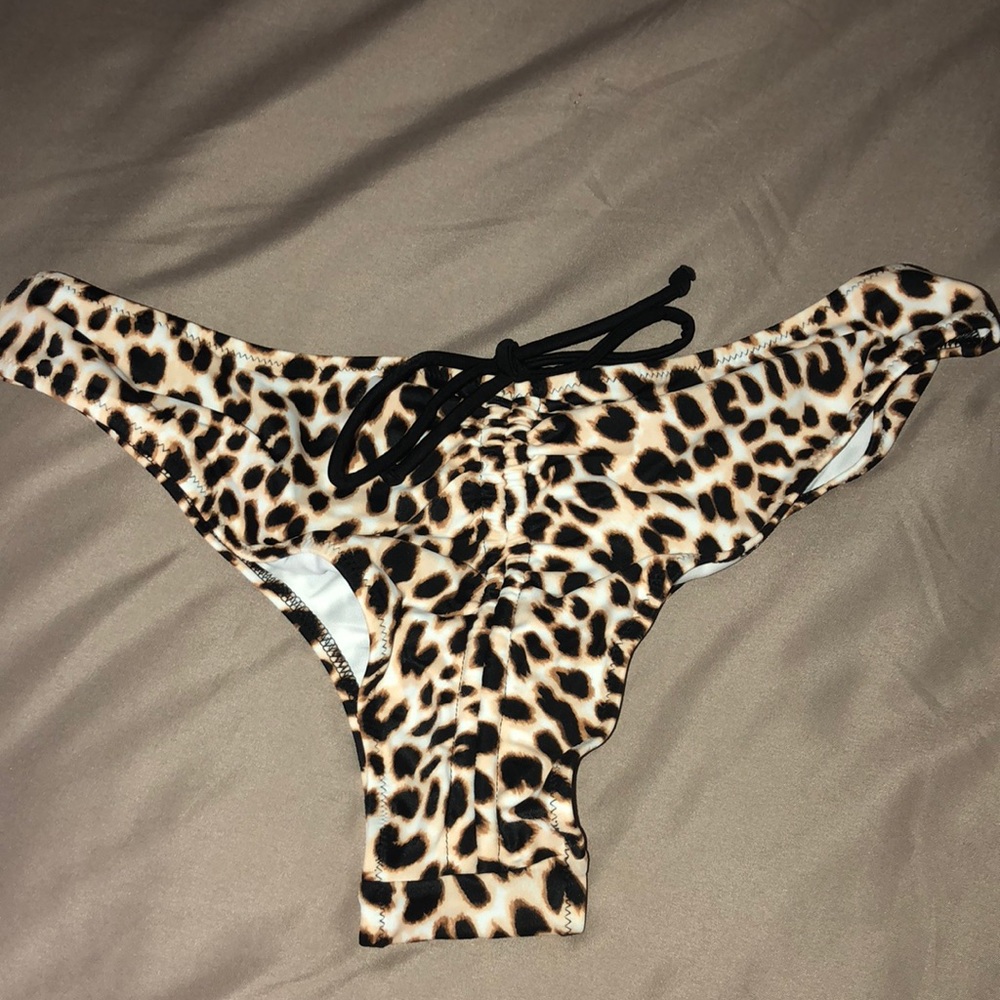 Ruched back bikini bottom